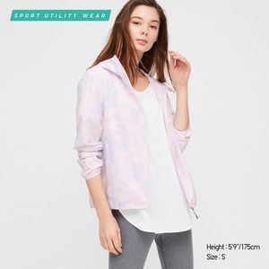 UNIQLO UV protection wind breaker jacket SZ large